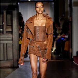 LaQuan Smith NWT Cropped Moto Jacket in Chocolate